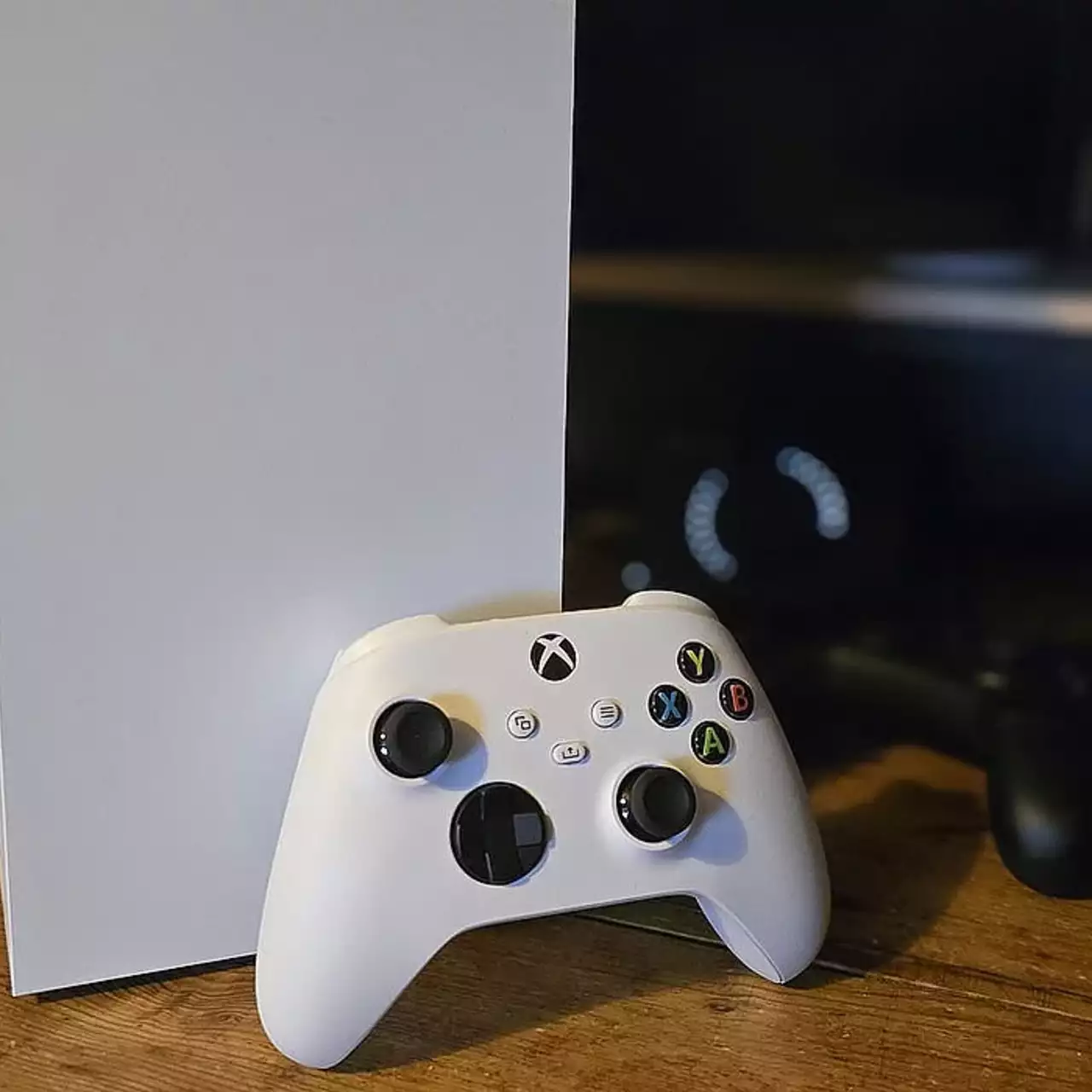 Microsoft об'єднала ігри з різних платформ в одному додатку Xbox