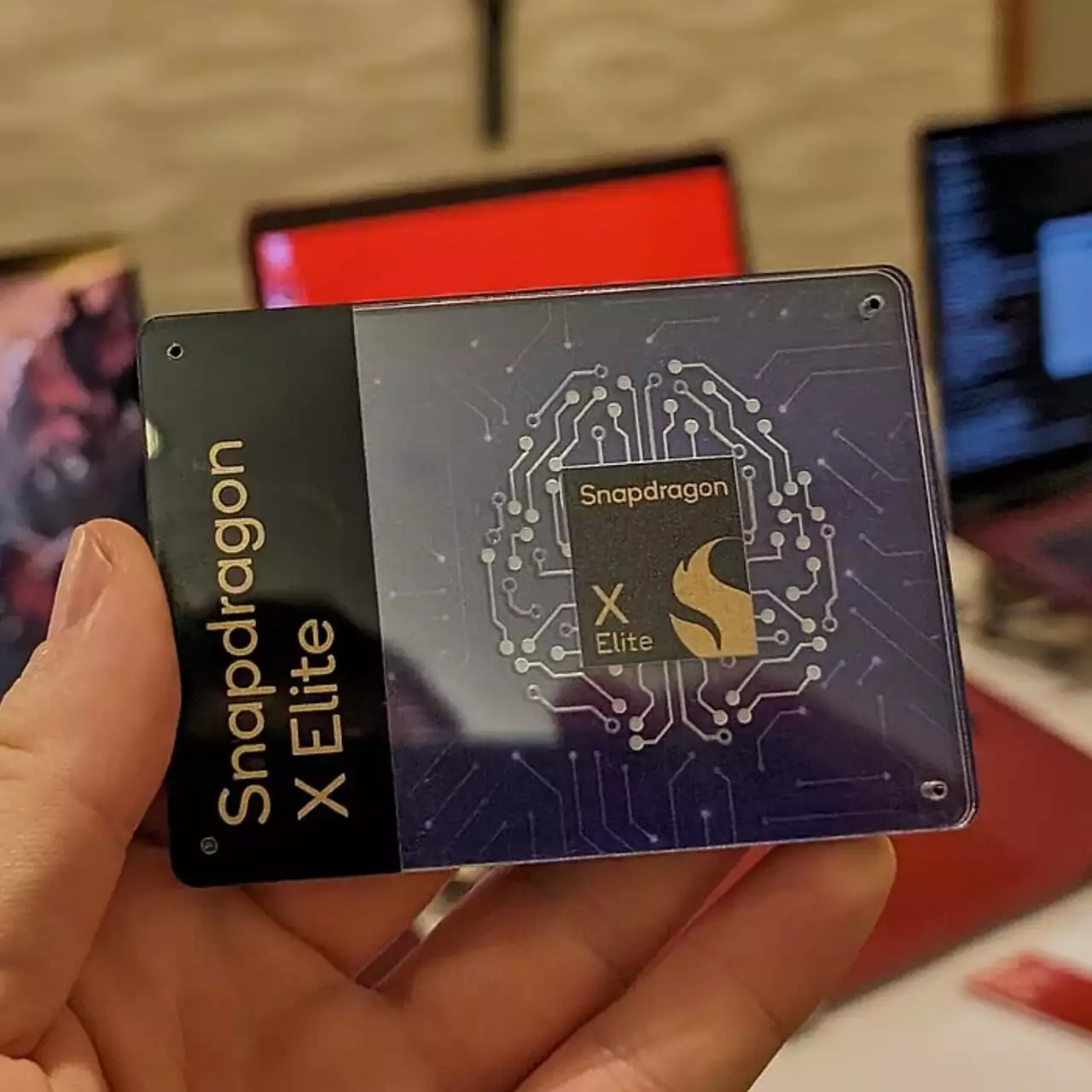 Qualcomm Memperkenalkan Snapdragon X2 Elite: PC AI dengan 80 TOPS NPU dan Daya Tahan Baterai Beberapa Hari Qualcomm Memperkenalkan Snapdragon X2 Elite: PC AI dengan 80 TOPS NPU dan Daya Tahan Baterai Beberapa Hari