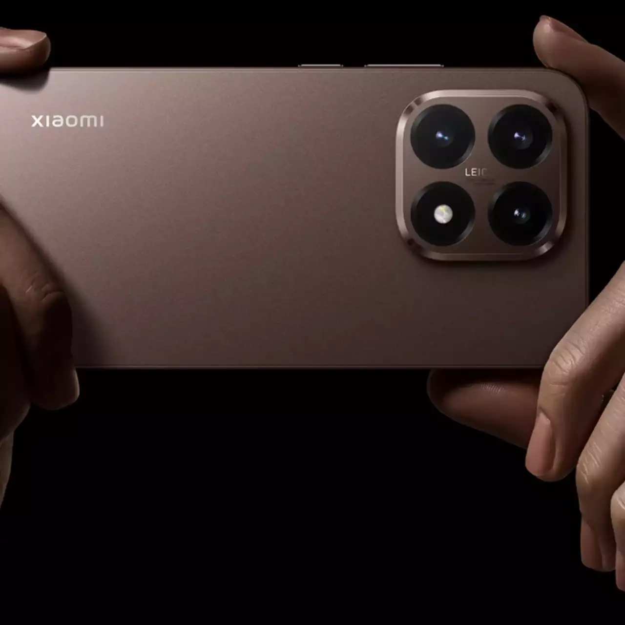 Дивимось флагманські смартфони Xiaomi 15T та 15T Pro. Новий iPhone 17 тепер не потрібен?