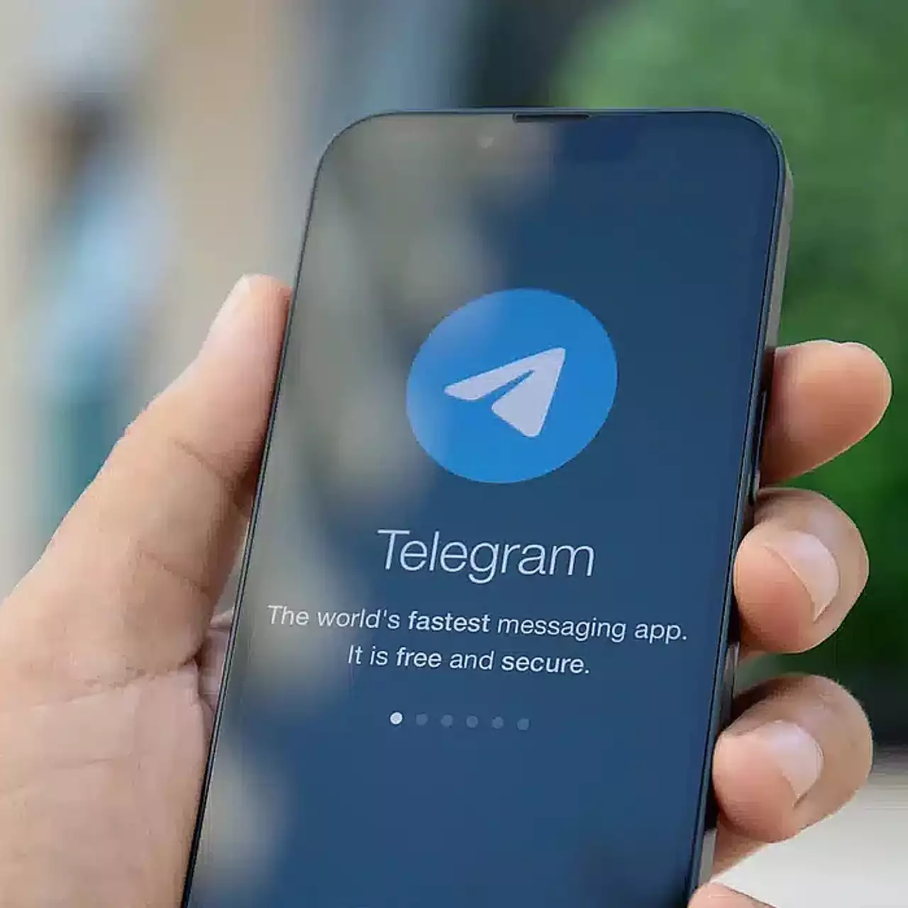 Telegram-канали чекає обов'язкова верифікація через бота РКН Telegram-канали чекає обов'язкова верифікація через бота РКН