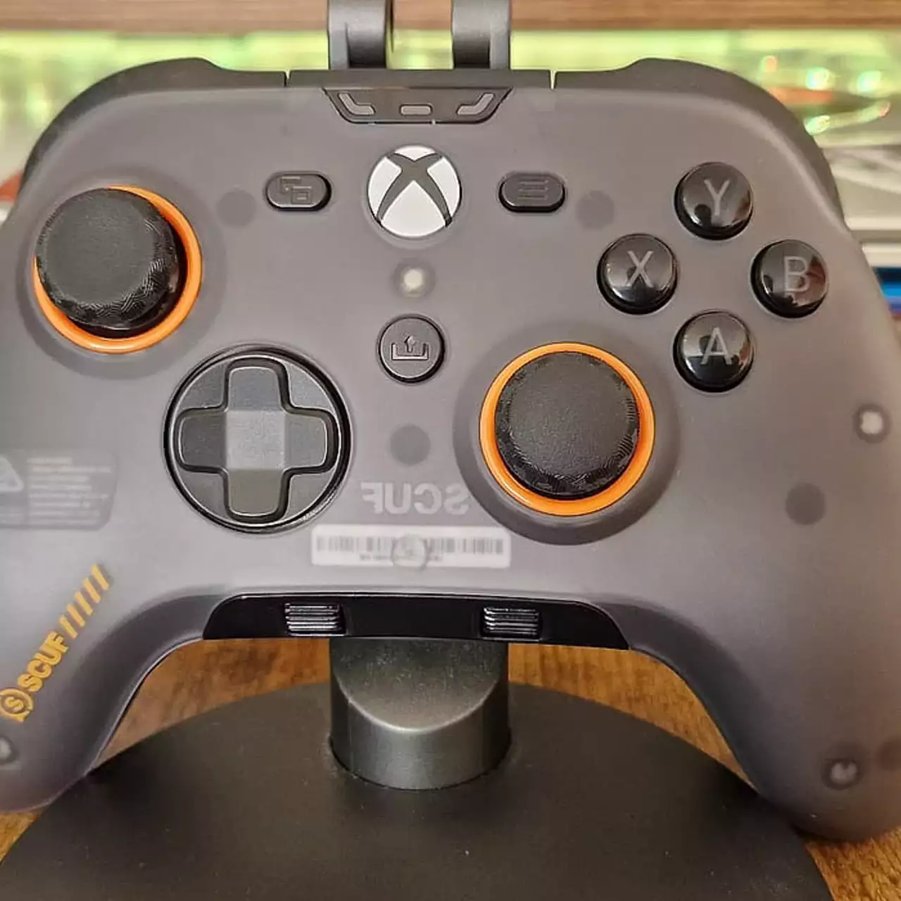 Новий геймпад від SCUF пропонує три режими підключення і до 17 годин автономної роботи