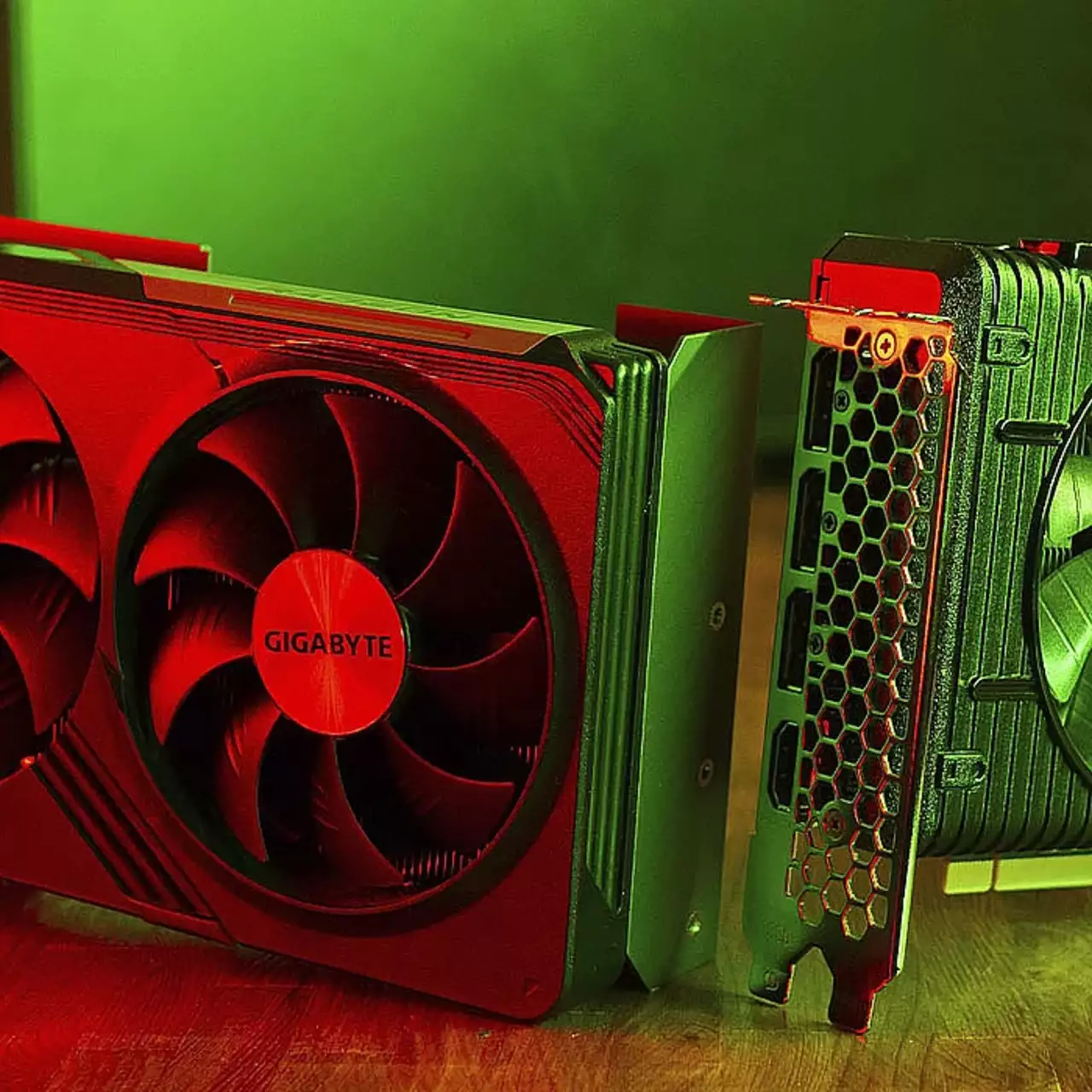 Preços de Placas Gráficas de 8GB Caem à Medida que Jogadores Mudam a Demanda para Modelos de 16GB