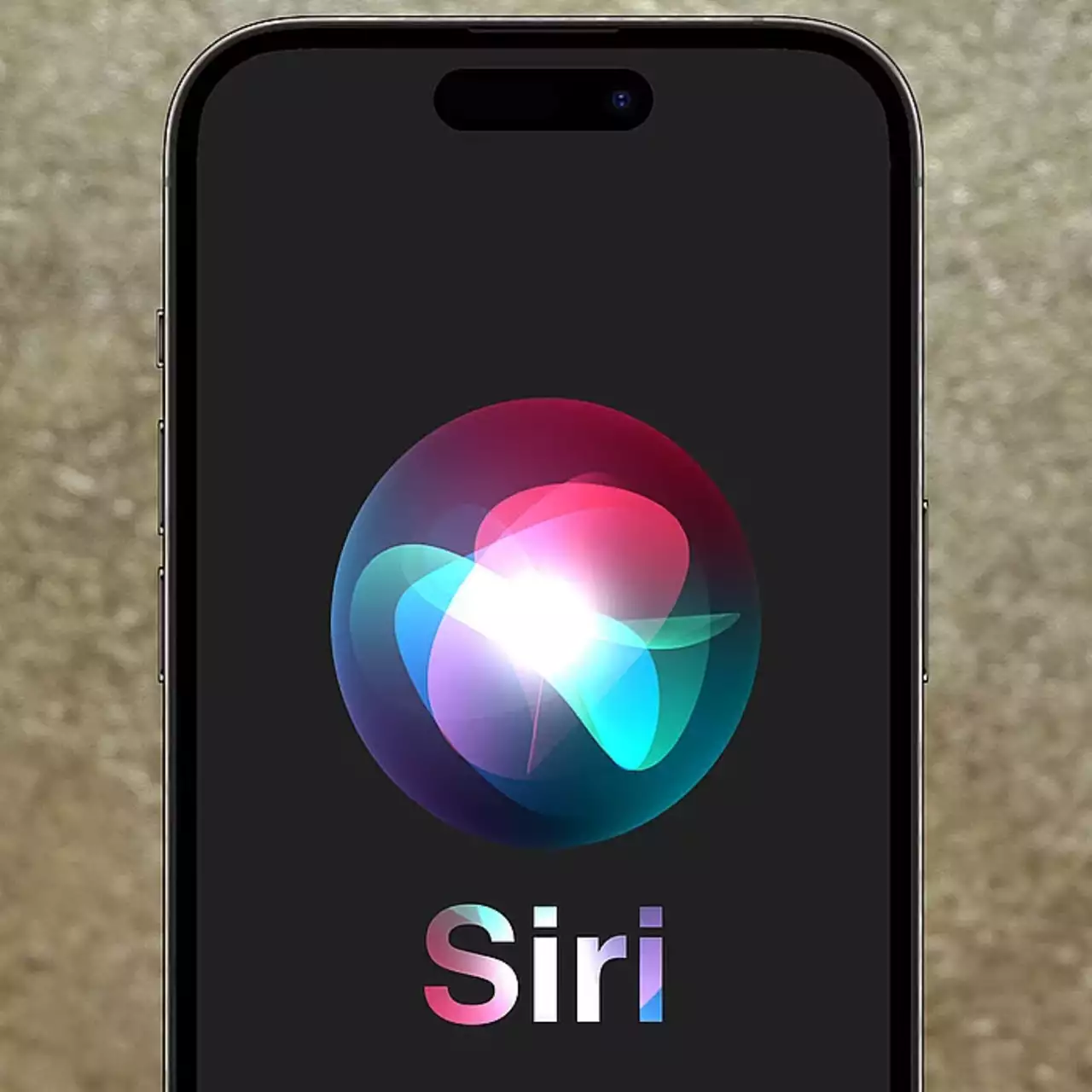 苹果将在明年发布改版的Siri