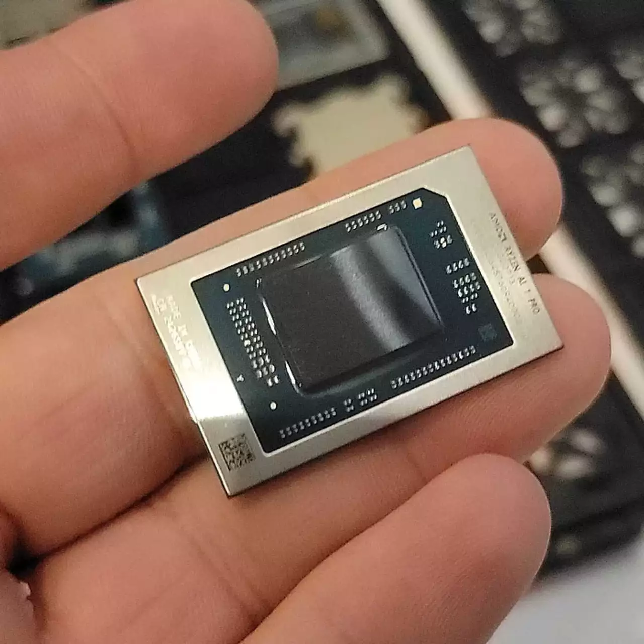 В базі тестів PassMark виявлено новий гібридний процесор AMD з потужною графікою