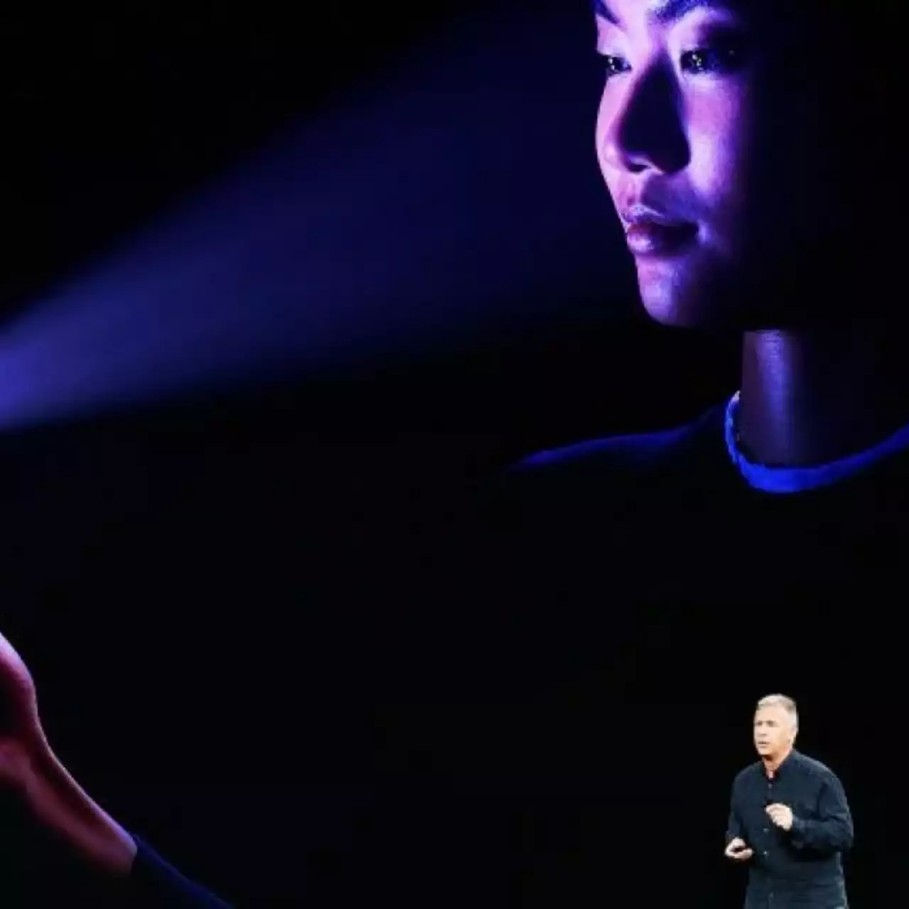 Новый айфон будет оснащен функцией распознавания лица Face ID — какие опасности это несет?