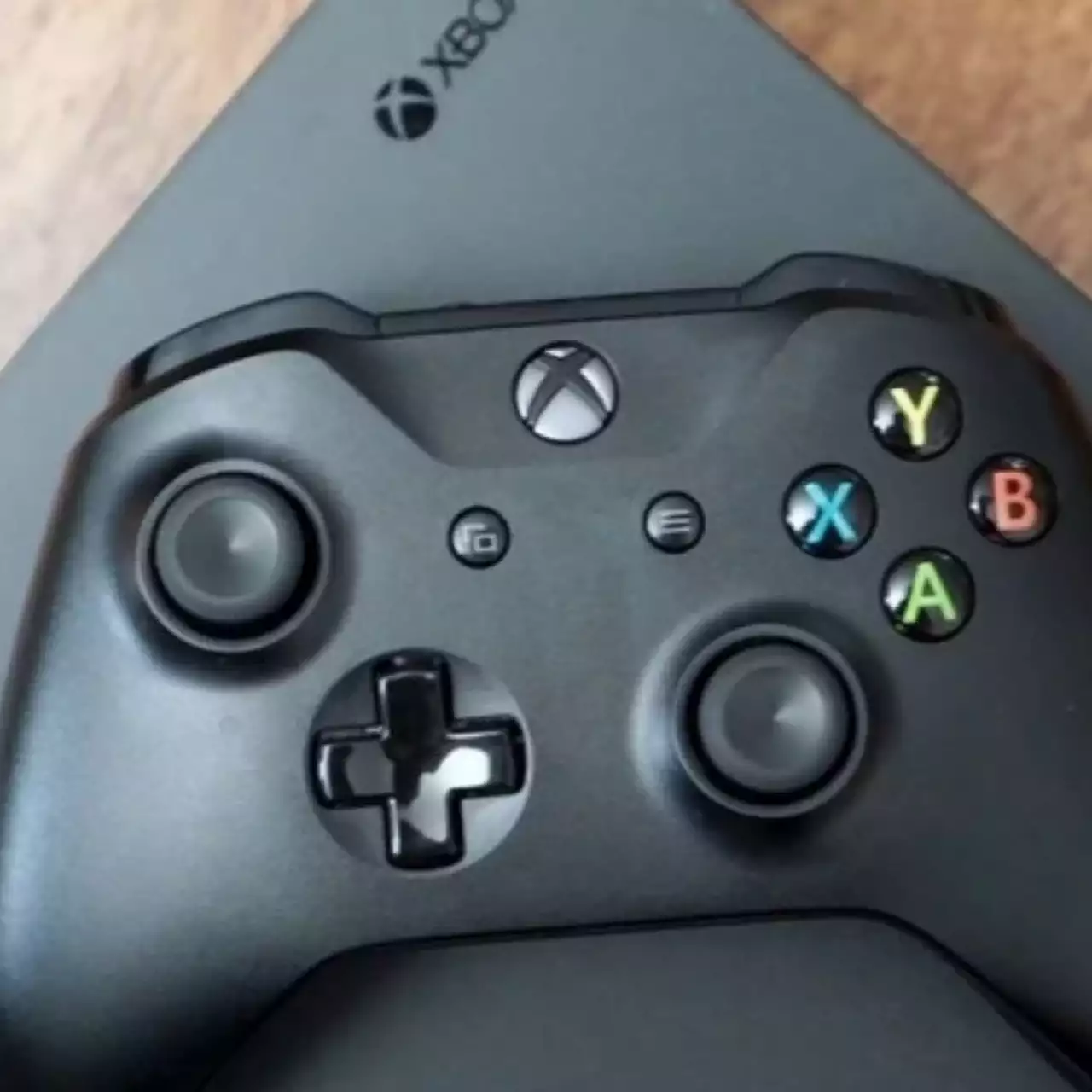 СМИ: Microsoft задерживает девкиты Project Scarlett для разработчиков