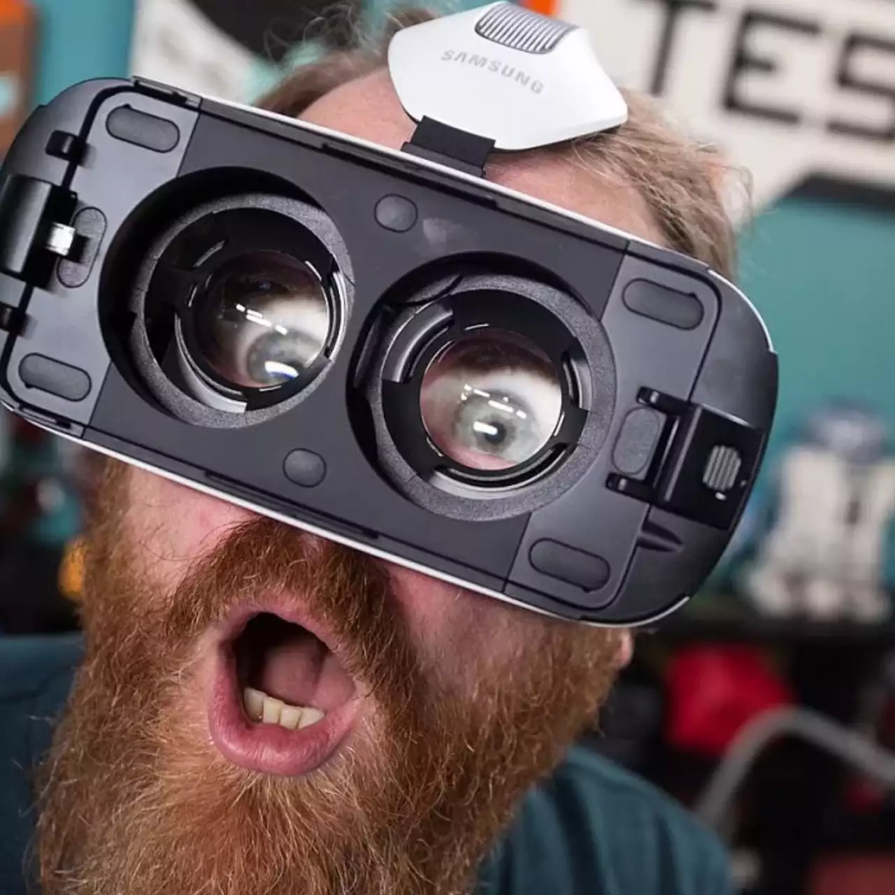 В специальном VR-жилете вы сможете почувствовать попадание пуль и капли дождя В специальном VR-жилете вы сможете почувствовать попадание пуль и капли дождя