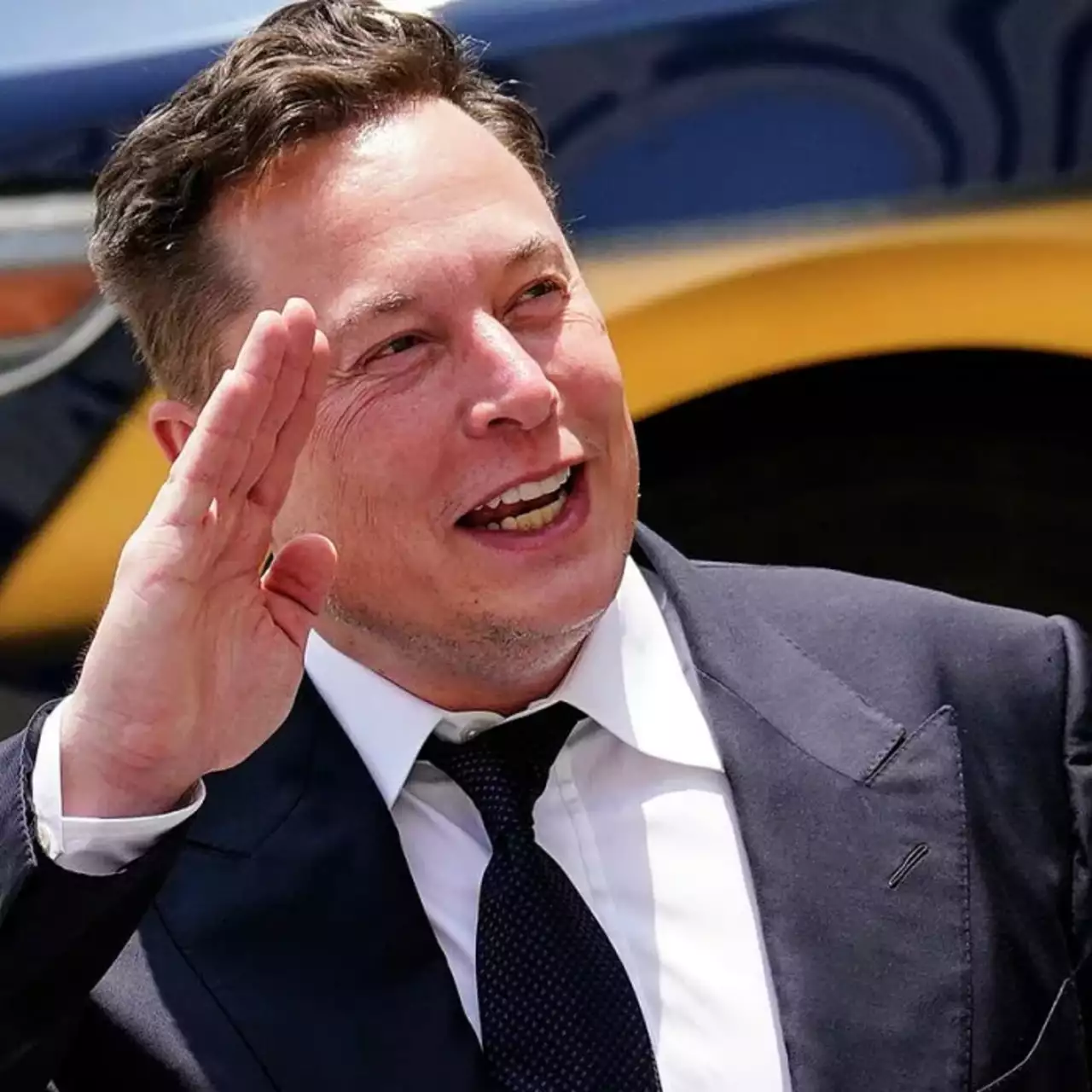 Илон Маск снова хочет купить Twitter — за изначальную цену